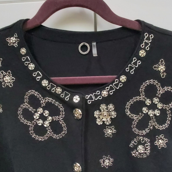 One Girl Who sweater - Picture 8 of 13